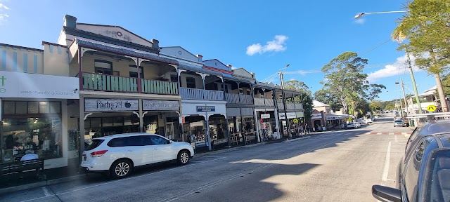 Bangalow Hotel