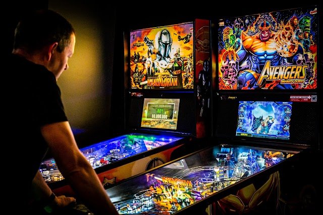 Henry's - The Juniors