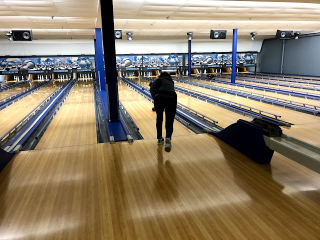 Streetsville Bowl