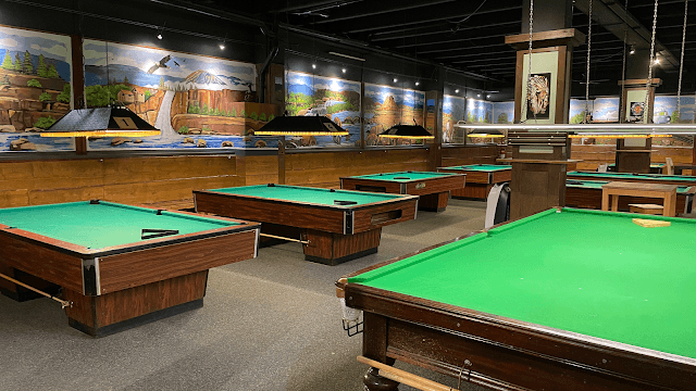 Billard-Saloon