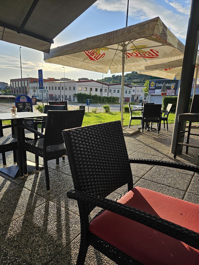 Biljard Bar