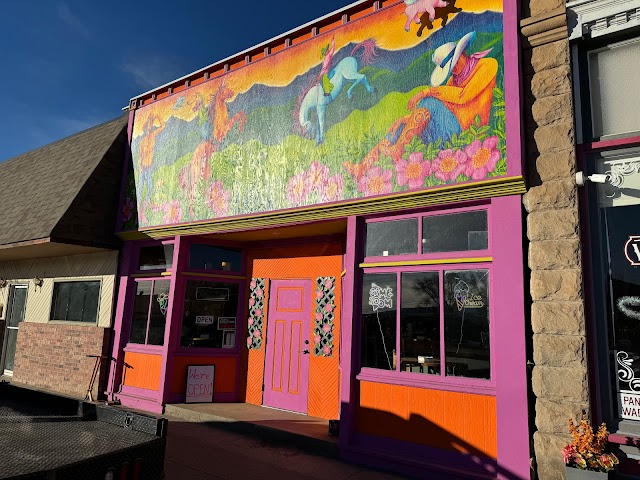 Cowboys & Aliens Ice Cream Shop