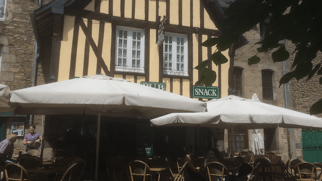 Pub Saint Sauveur