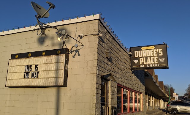 Dundee's Place Bar and Grill
