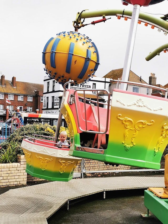 Flamingo Amusements