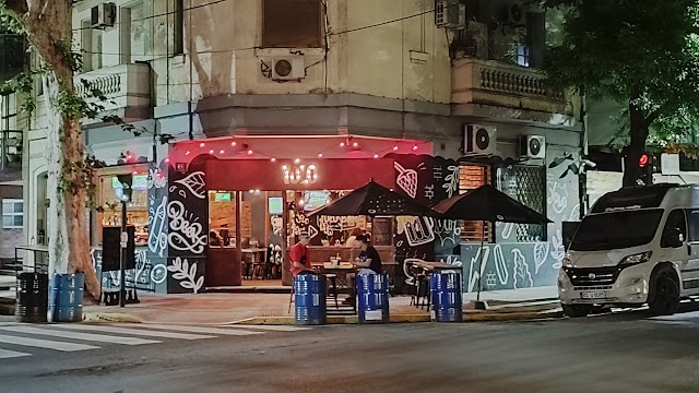 Yolo Bar