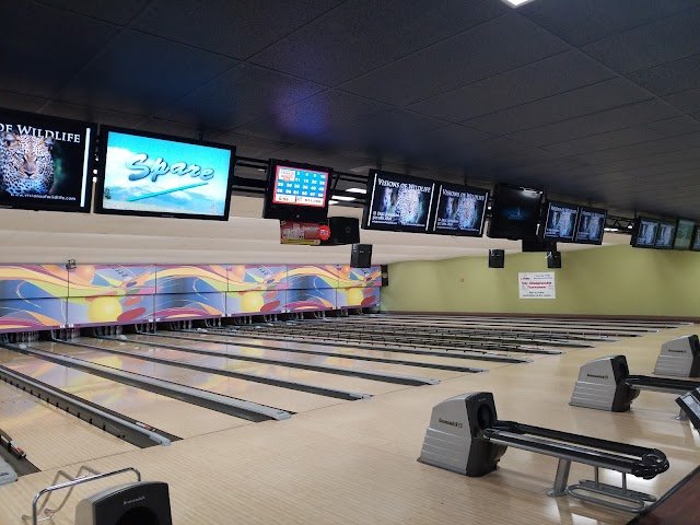 Pins & Pints Bowling