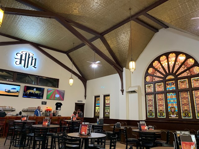 Holy Moley Brewing Company
