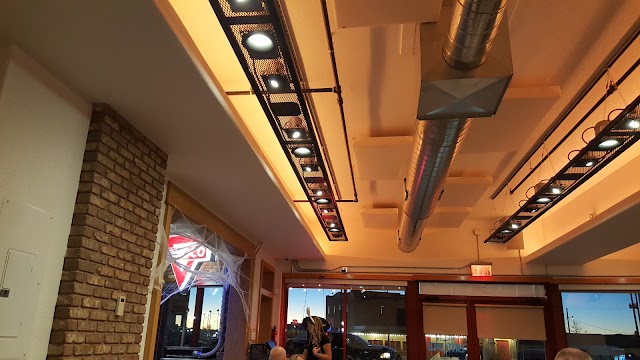 Yellowstone Garage Bar, Grill & Venue