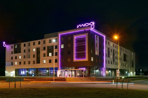 Moxy Edinburgh Airport