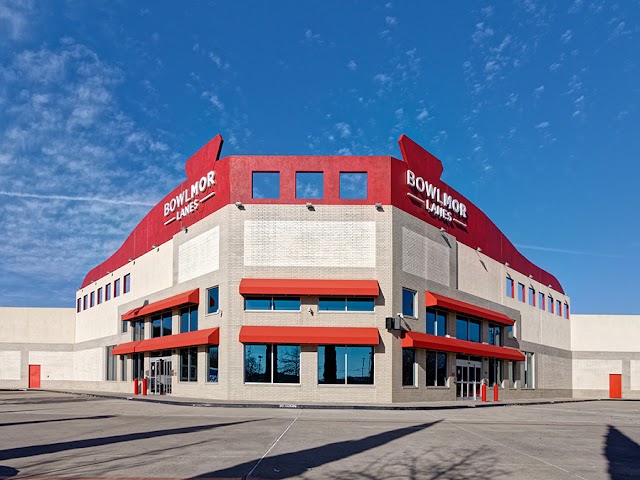 Bowlero Dallas