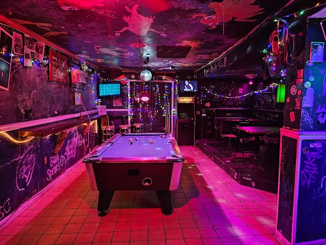 Cutty's Elliotborough Est.
