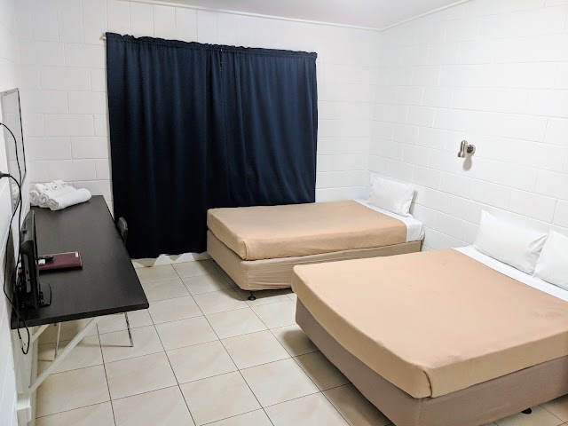 The Capricorn Hotel Motor Inn