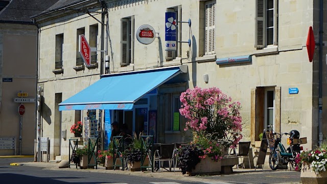 Eden Bar