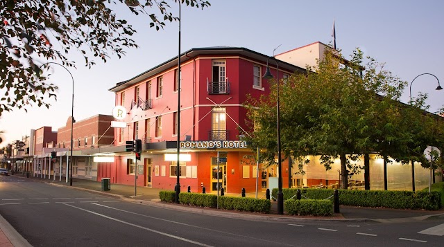 Romano's Hotel