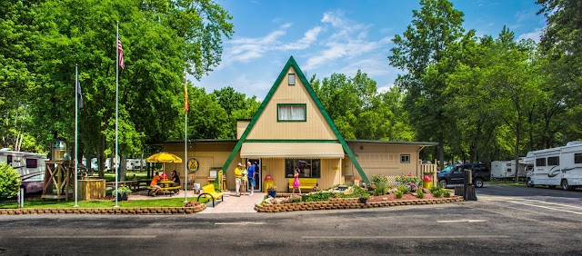 Buckeye Lake / Columbus East KOA Holiday