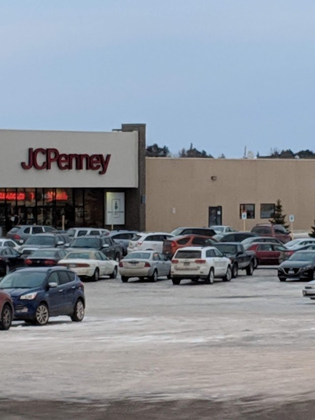 Paul Bunyan Mall