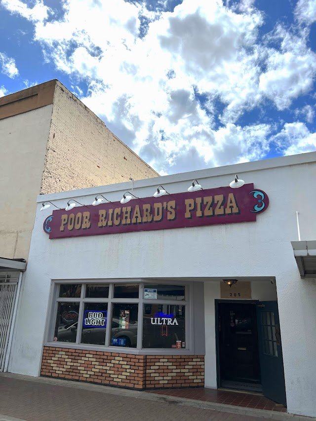 Poor Richard's Pizza