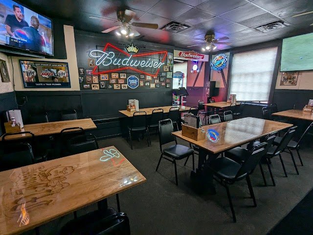 McIntosh's Pub & Grub