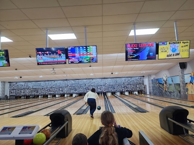 Superstrike Tenpin Bowling