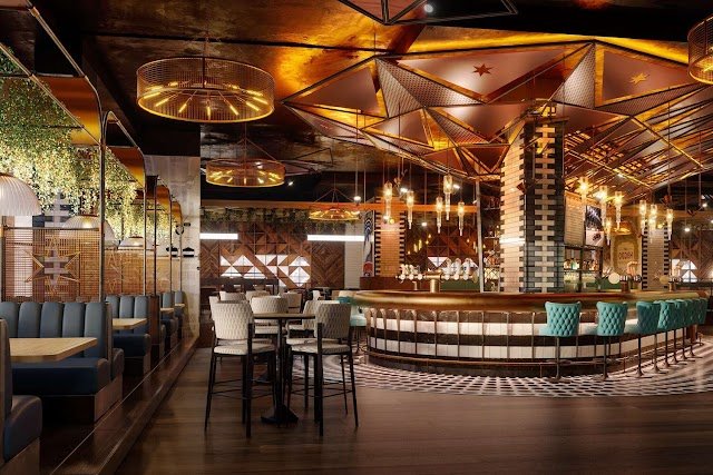 Goose Island Tap House | FIVE LUXE JBR