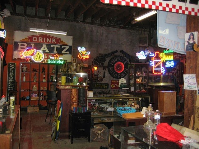 The Warehouse Cafe