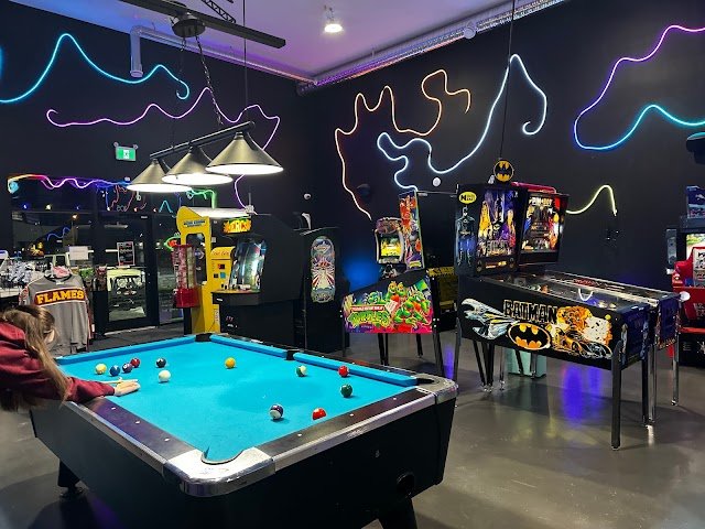 Lil' Jay's Family Arcade and Billiards