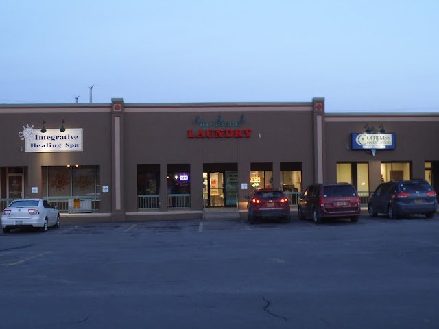 Hillside Plaza Coin Laundry