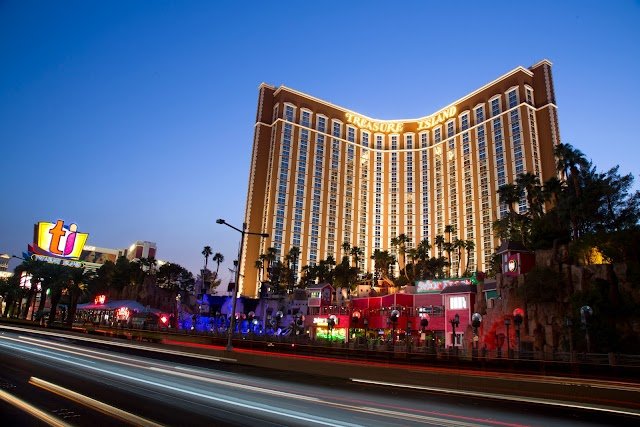 The Cove Bar & Arcade in Treasure Island