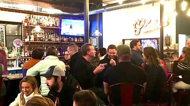 Outlanes Pinball Lounge