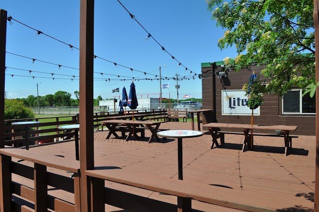 Back to the SRO Bar & Grill