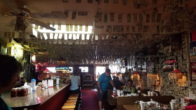 Guy & Mae's Tavern