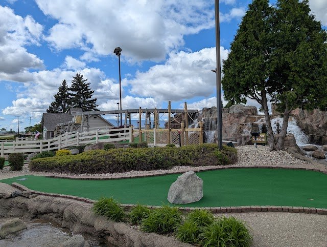 Oshkosh Mills Adventure Golf