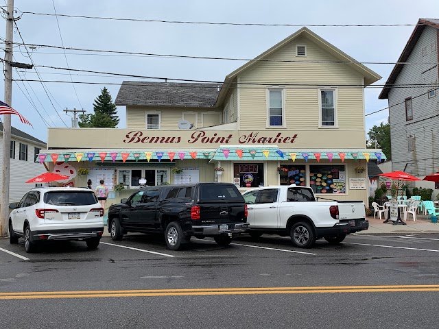 Bemus Point Market