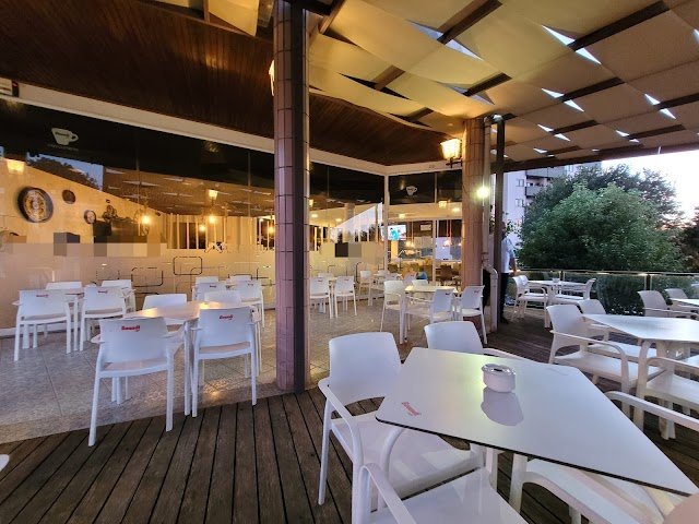 Atrium Caffe - Snack-Bar