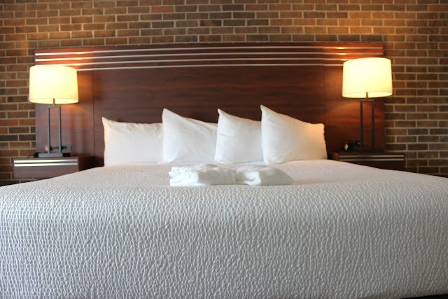 The Hudson Inn