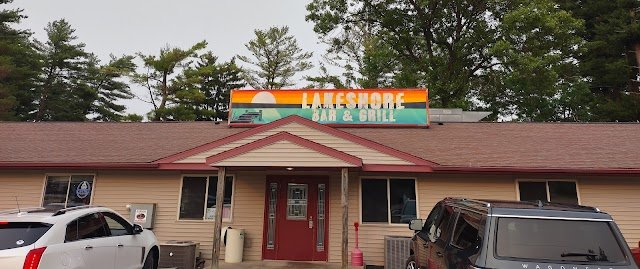 Lakeshore Bar and Grill