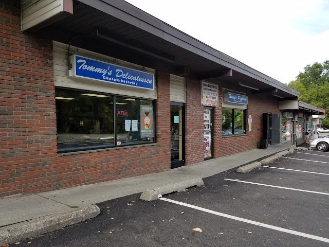 Tommy's Pizzeria & Deli