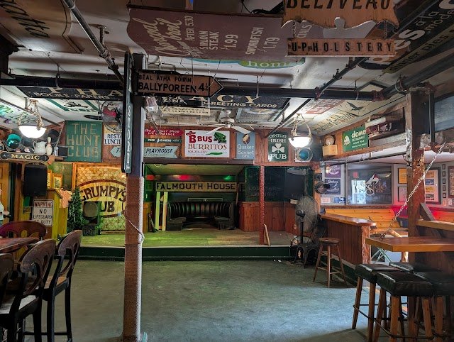 Grumpy’s Pub