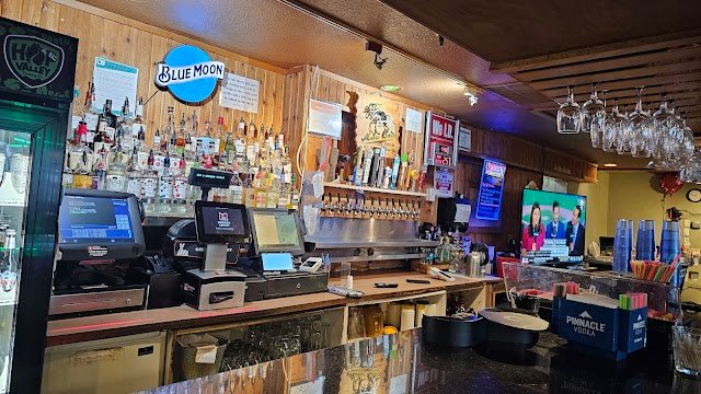 Wichita Bar & Grill