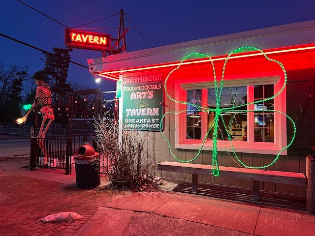 Art's Tavern