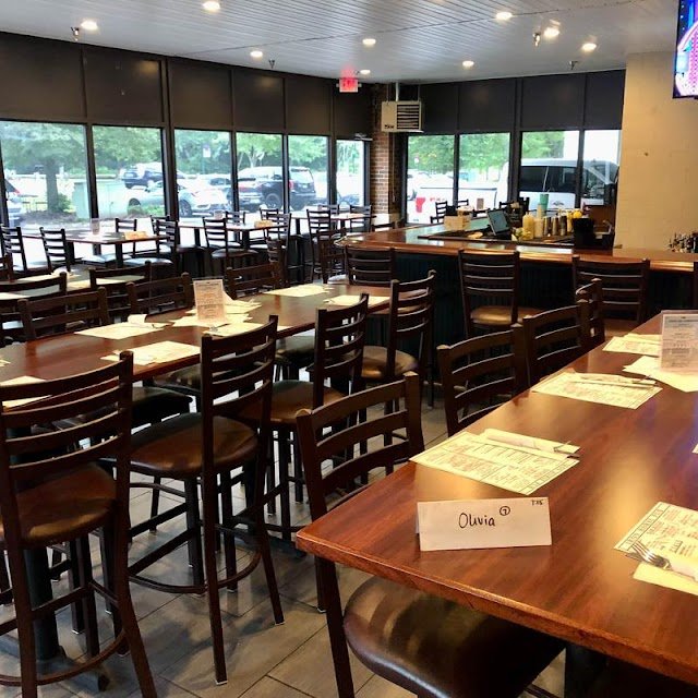 Iron Horse Pub