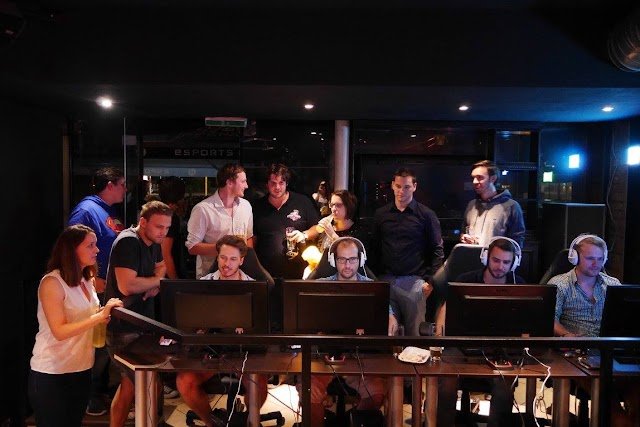 Open World - eSport Eatery & Bar