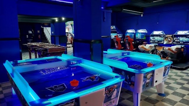 Level Up Arcade Lounge & Bar