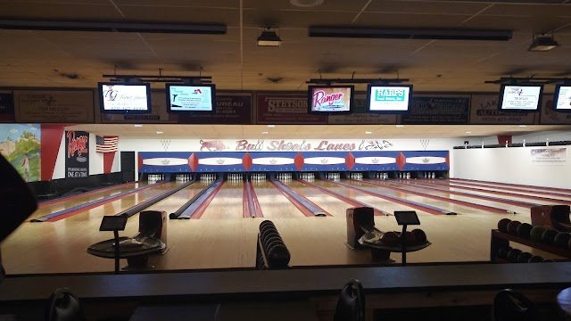 Bull Shoals Lanes & Pro Shop and The Fish Sports Bar