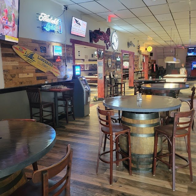 Shotmakers Sports Bar and Billiards