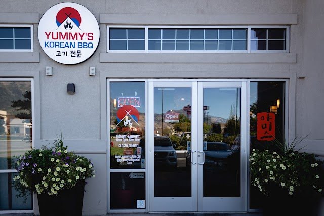 Yummy's Korean BBQ & Sushi 고기 전문 AYCE | Snowflake Shave Ice Bingsoo | KPOP RESTAURANT | 한글 학교