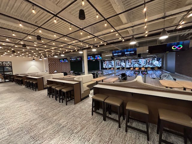 Level Up Bowl & Bistro