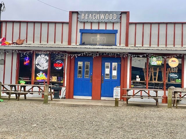 Megs Beachwood Bar and Grill