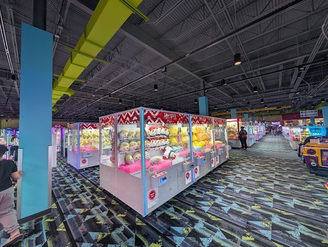 Round1 Bowling & Arcade Chandler - Chandler Fashion Center